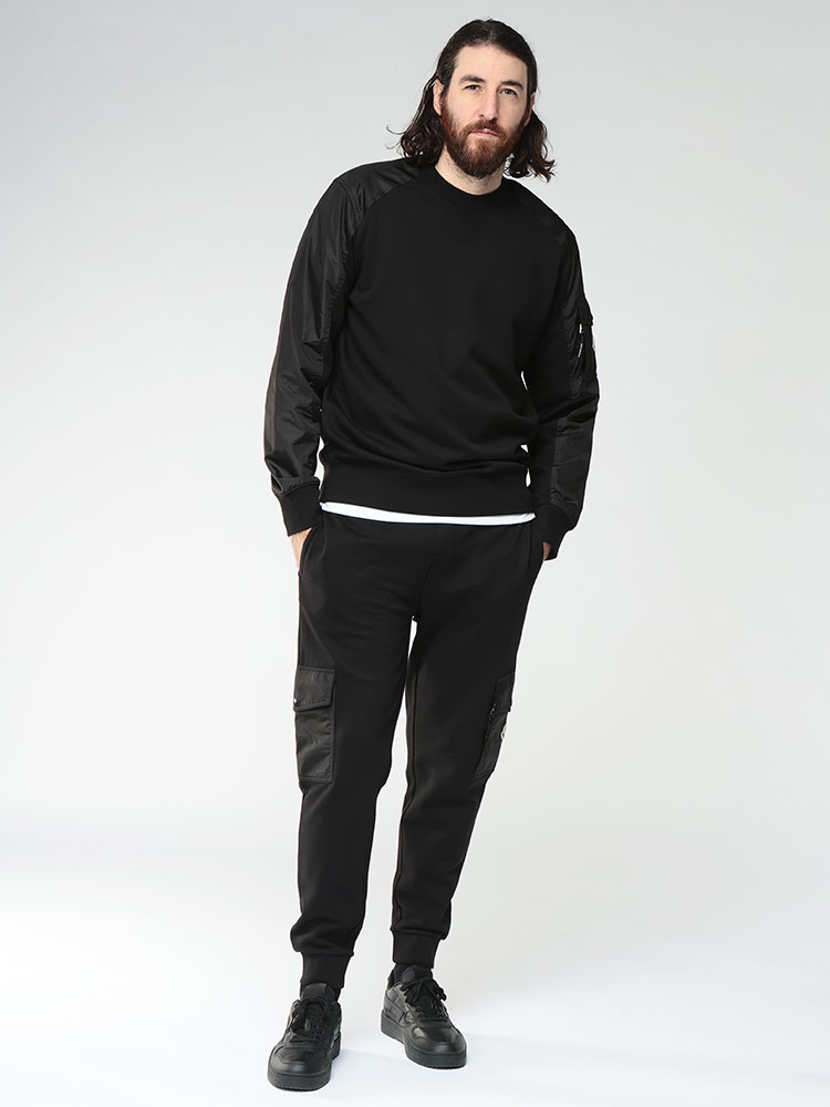 MONCLER（モンクレール） ナイロンポケット ウエストコード スウェット