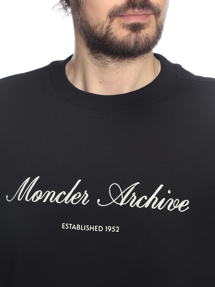 MONCLER（モンクレール） メンズ トレーナー 長袖 ロゴ フロント刺繍
