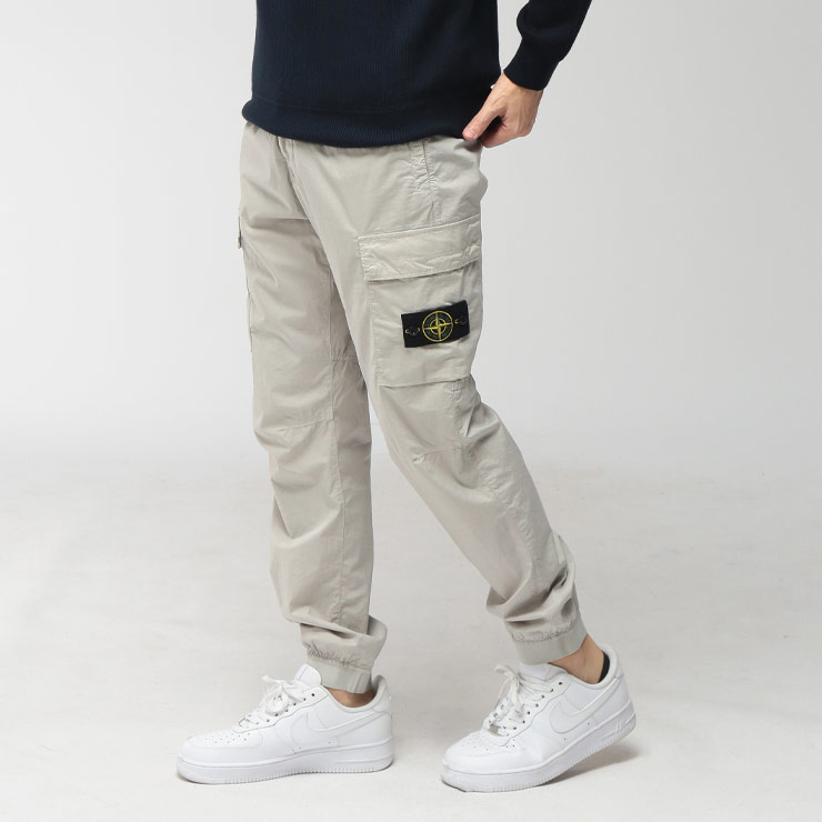 STONE ISLAND（ストーン アイランド） メンズ カーゴパンツ ロゴ