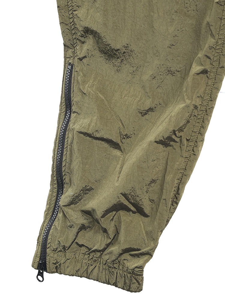 STONE ISLAND（ストーン アイランド） パンツ メンズ ナイロンパンツ