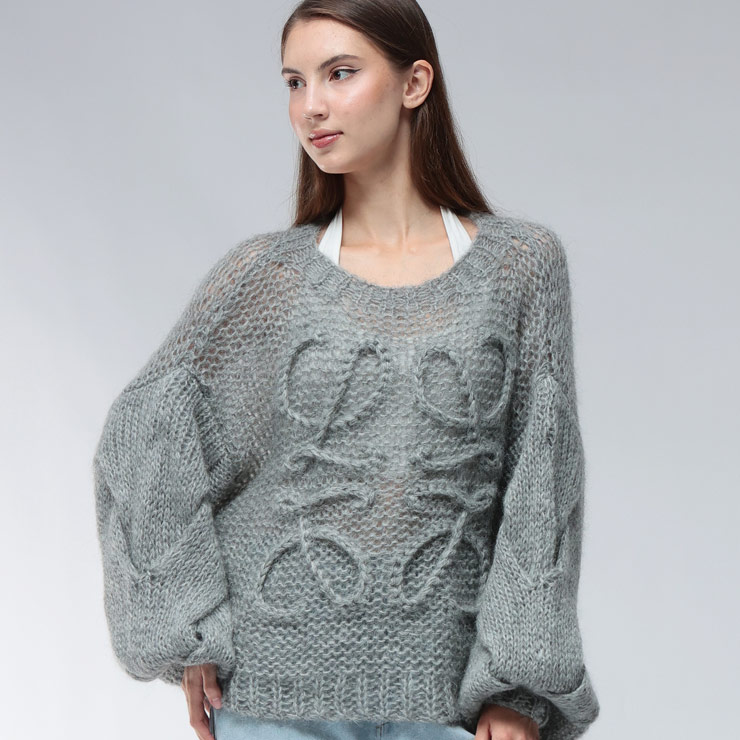 美品 LOEWE ロエベ ウールブレンド ロゴ刺繍 クルーネック ハーフスリーブ ニット セーター プルオーバー カットソー XS グレー系 レディース 古着 中古 USED LOEWE - 美品 LOEWE ロエベ ウールブレンド ロゴ刺繍 クルーネック