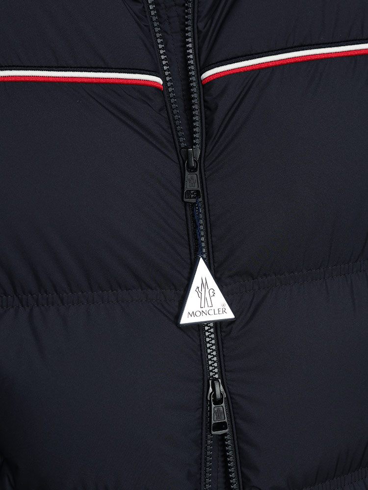 MONCLER（モンクレール） ダウン アウター メンズ フロント
