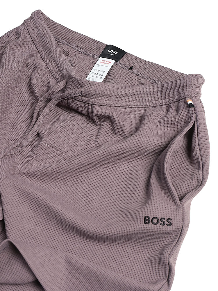 【極美品】HUGO BOSS ヒューゴボス ゴルフショートパンツ 36インチ HUGO BOSS（ヒューゴ・ボス） メンズ ショートパンツ HBU50535884ロゴ