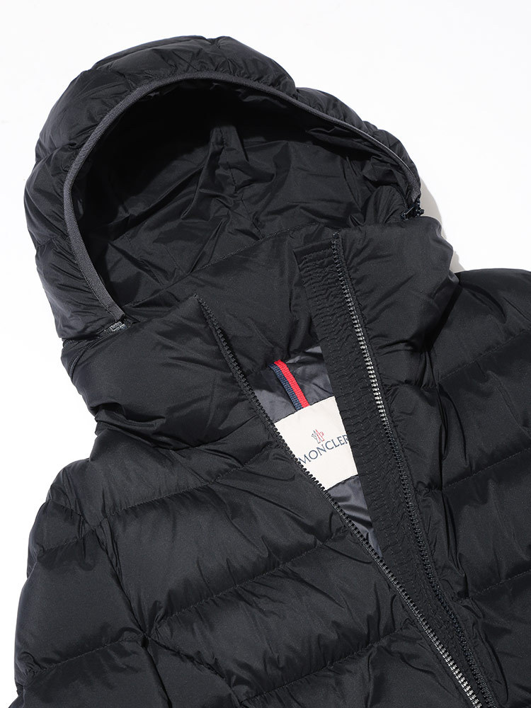 MONCLER モンクレール レディース ダウンジャケット ナイロン MONCLER モンクレール レディース ダウンジャケット ナイロン