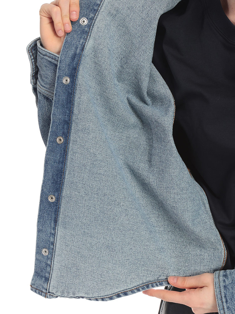 AMI Paris ウォッシュドデニム ショートスリーブ シャツドレス AMI Paris ウォッシュドデニム ショートスリーブ シャツドレス