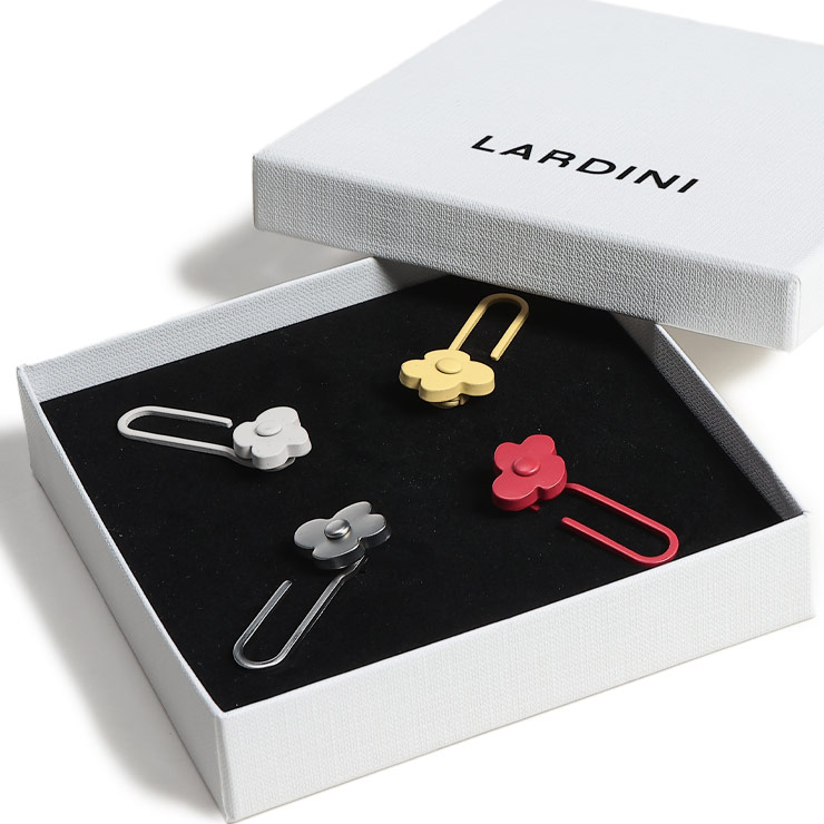 LARDINI 花形クリップ 4個セット LARDINI（ラルディーニ） メンズ ブートニエール LDCNBOX26C325
