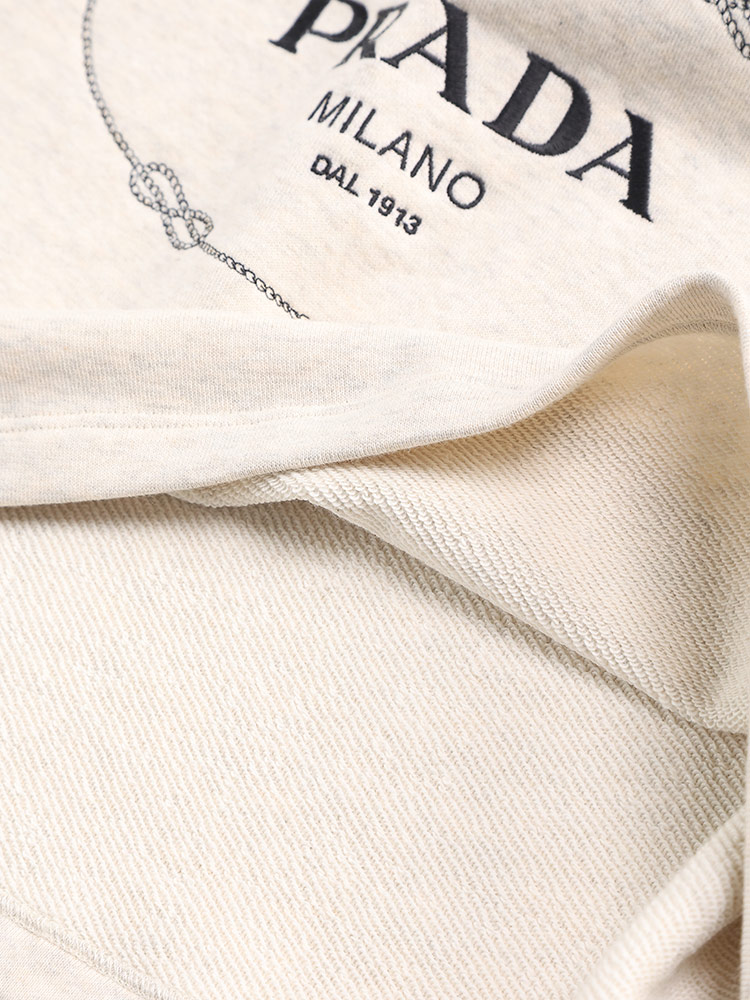 PRADA ベージュ トレーナー ベージュ系 L PRADA(プラダ) スウェット・トレーナー(レディース