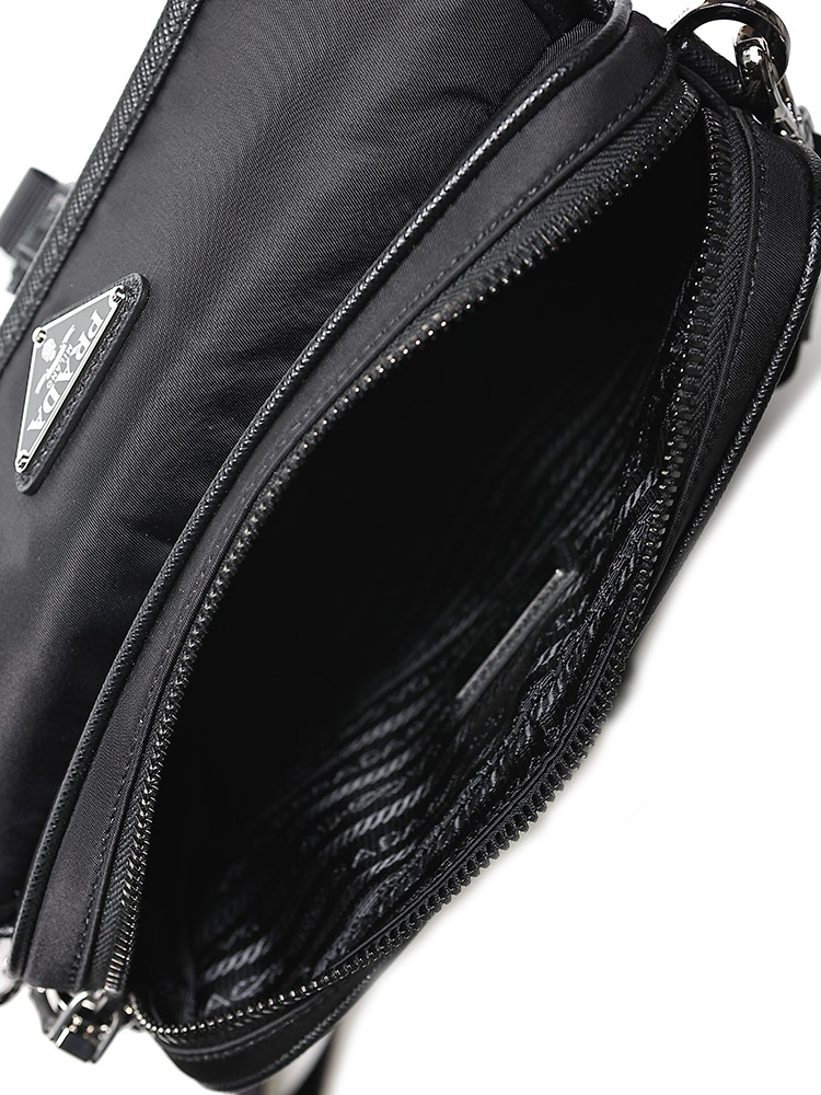 箱付き　美品　プラダ　スポーツ　テクニカルバケット　L 黒　　ナイロン PRADA SPORT プラダスポーツ ナイロン レザー切替 ジップアップ