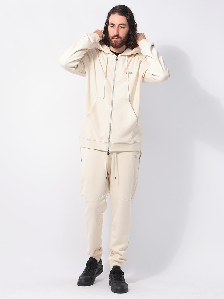BALR.（ボーラー） メタルロゴ フルジップ パーカー Q-SERIES ZIP