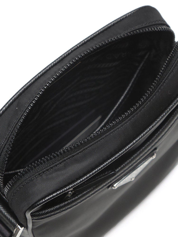 PRADA プラダ Re-Nylon ミニポーチ付き ショルダーバッグ メンズ