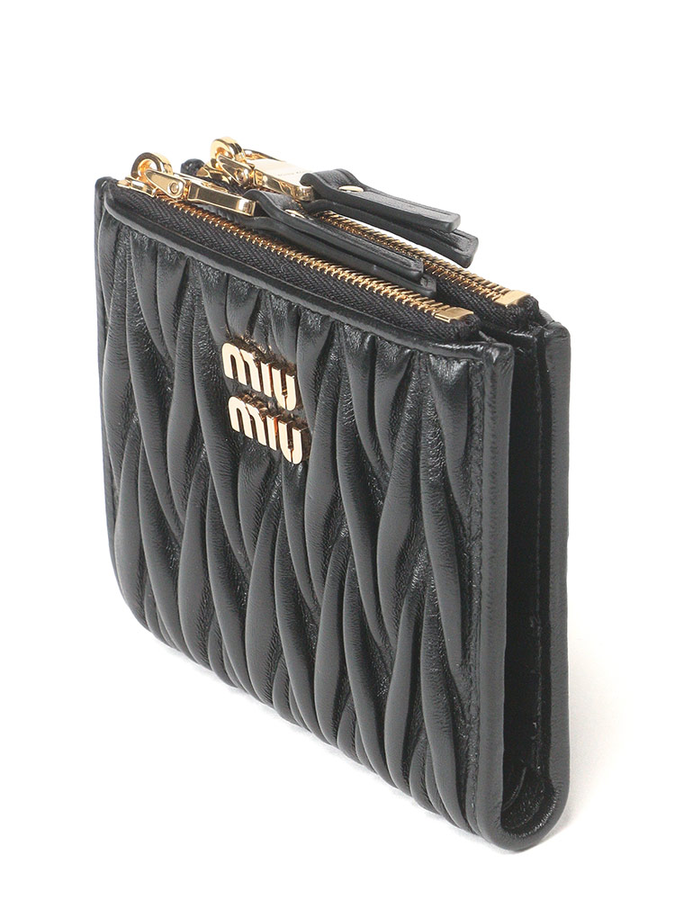 ◆MIUMIU◆ ミュウミュウ マテラッセ マテラッセレザー 折り財布 MiuMiu(ミュウミュウ) 三つ折り財布 マテラッセ MATELASSE