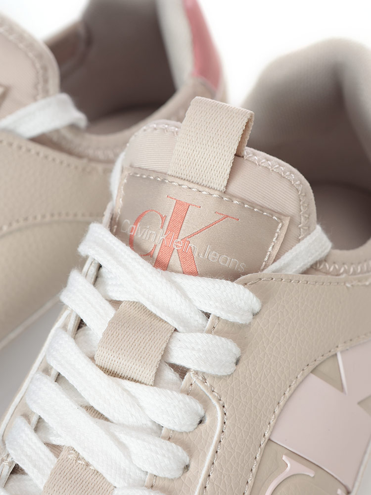 [完売]CK ベージュ 厚底スニーカー 完売]CK ベージュ 厚底スニーカー - メルカリ