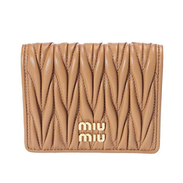 MIU MIU マテラッセ ２つ折り財布 miu miu（ミュウミュウ） マテラッセ レザー 二つ折り財布