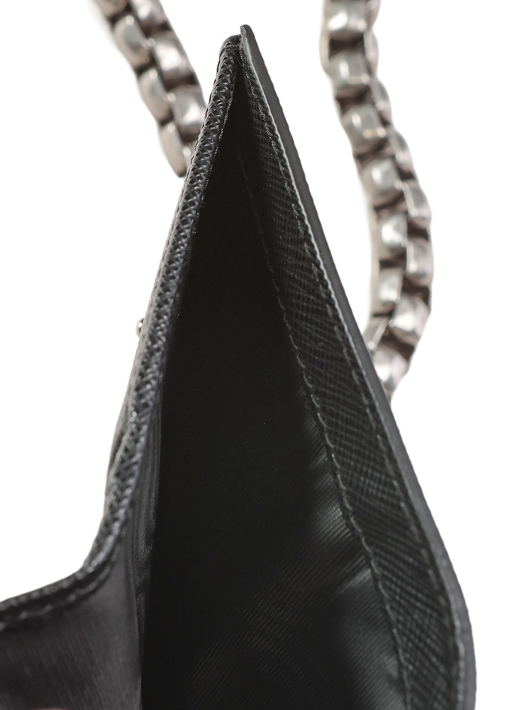 PRADA（プラダ） チェーン付 サフィアーノレザー 財布 PR2ML0492HJD