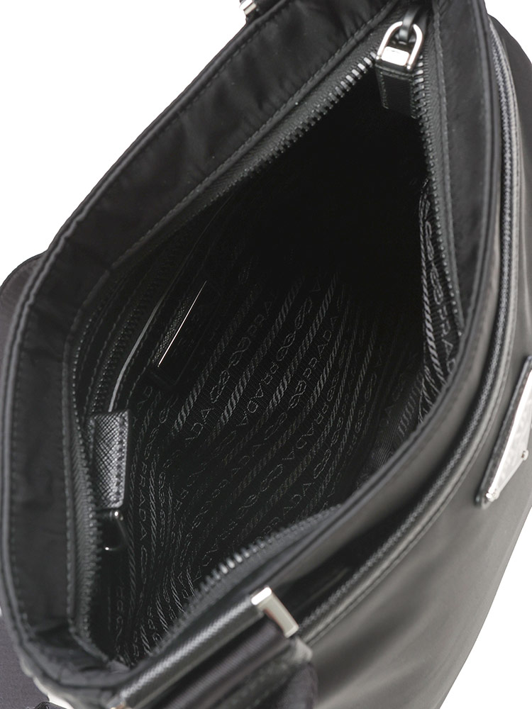 PRADA（プラダ） PRADA Re-Nylon xサフィアーノレザー ショルダー