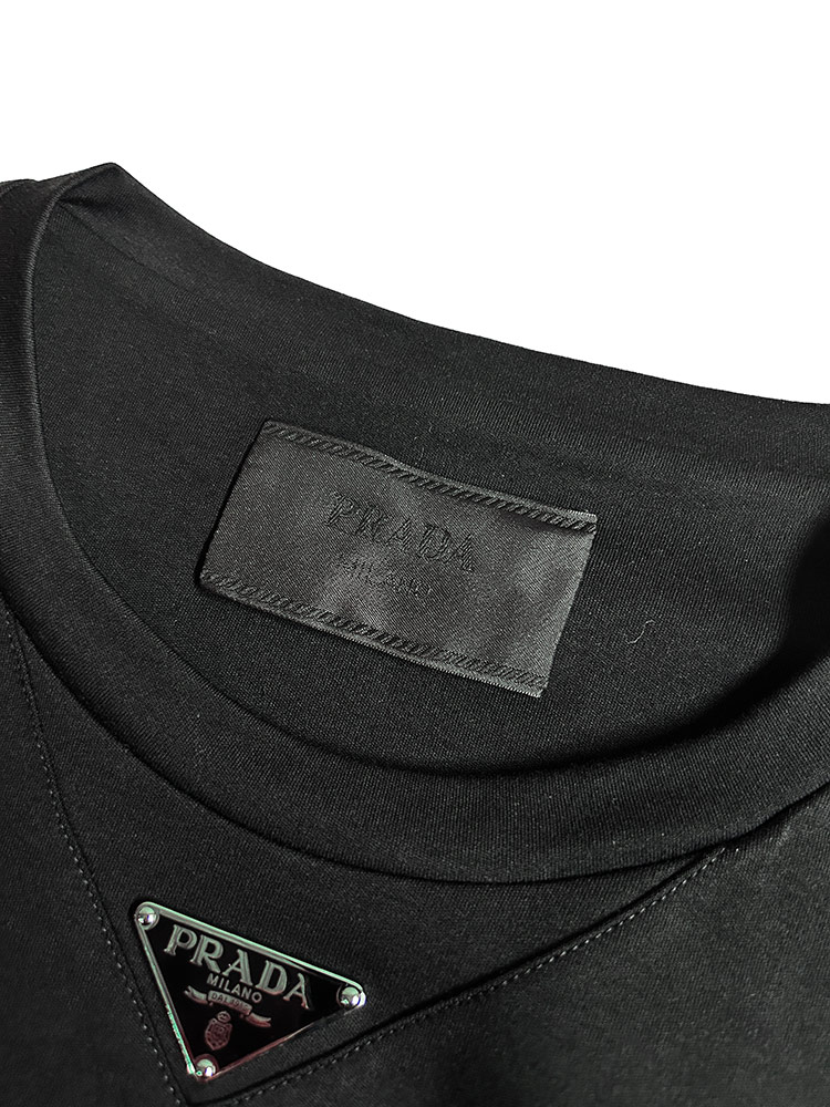 PRADA（プラダ） Tシャツ メンズ トライアングル ロゴ プレート クルー