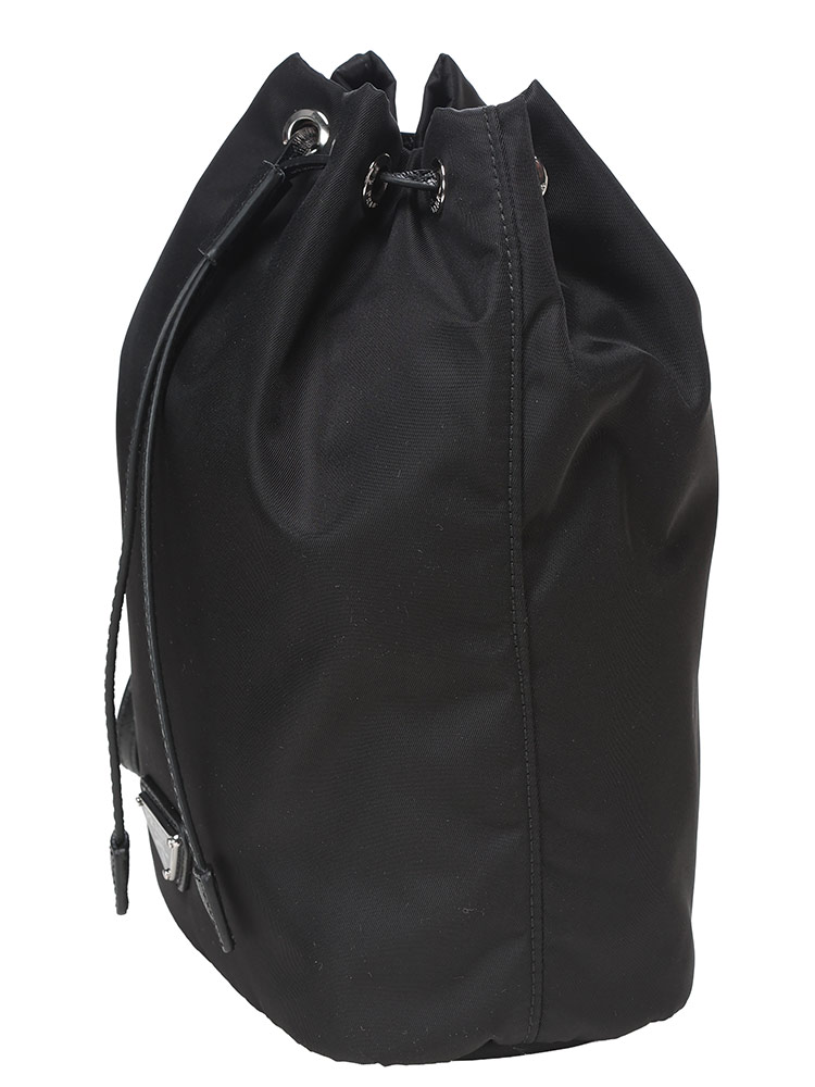 PRADA（プラダ） PRADA Re-Nylon トライアングルロゴ ポーチ