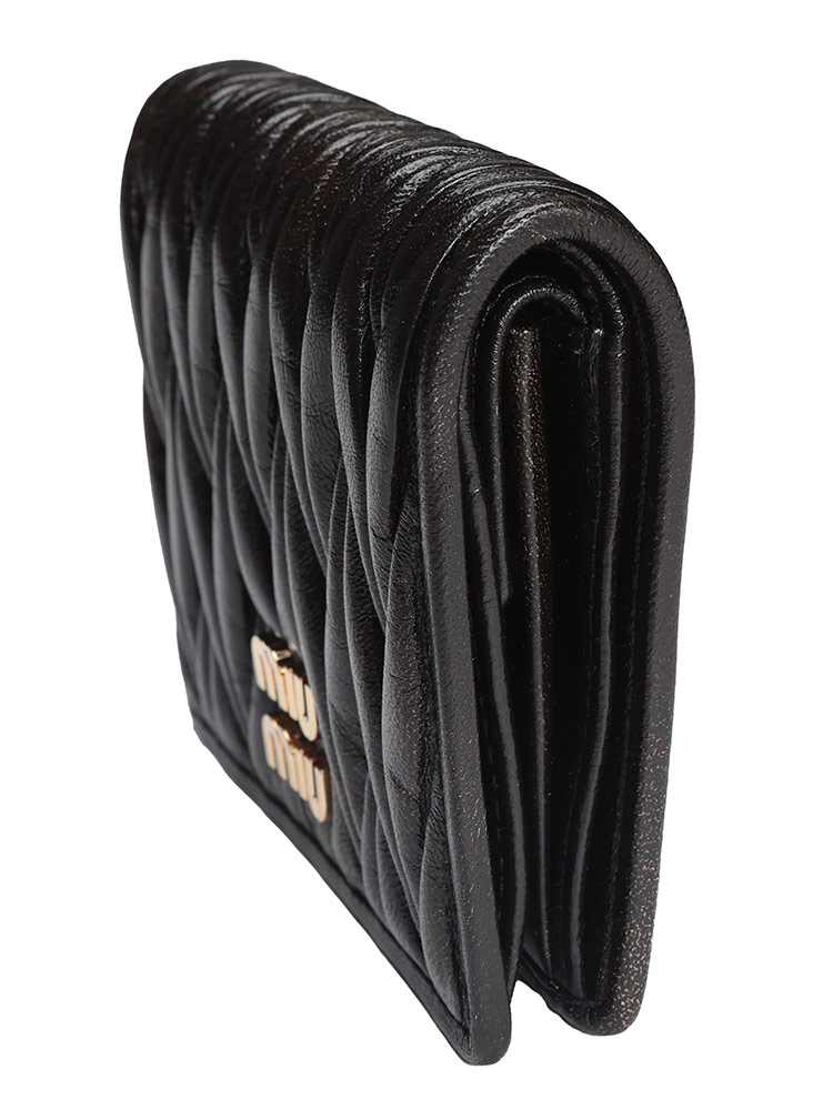 miu miu（ミュウミュウ） マテラッセ ヴィンテージ ナッパレザー 財布