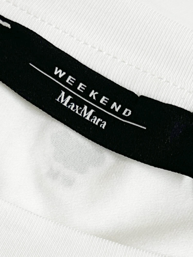 MAXMARA WEEKEND LINE（マックスマーラウィークエンドライン