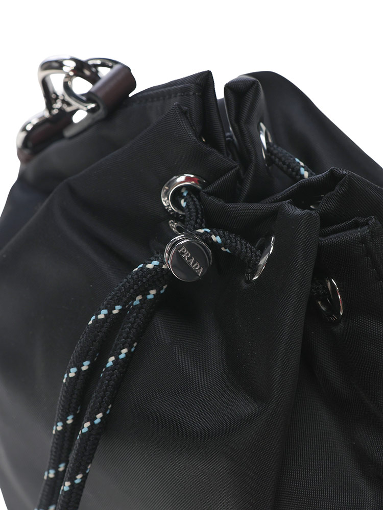 PRADA（プラダ） メンズ ポーチ PRADAトライアングル ロゴ スピード