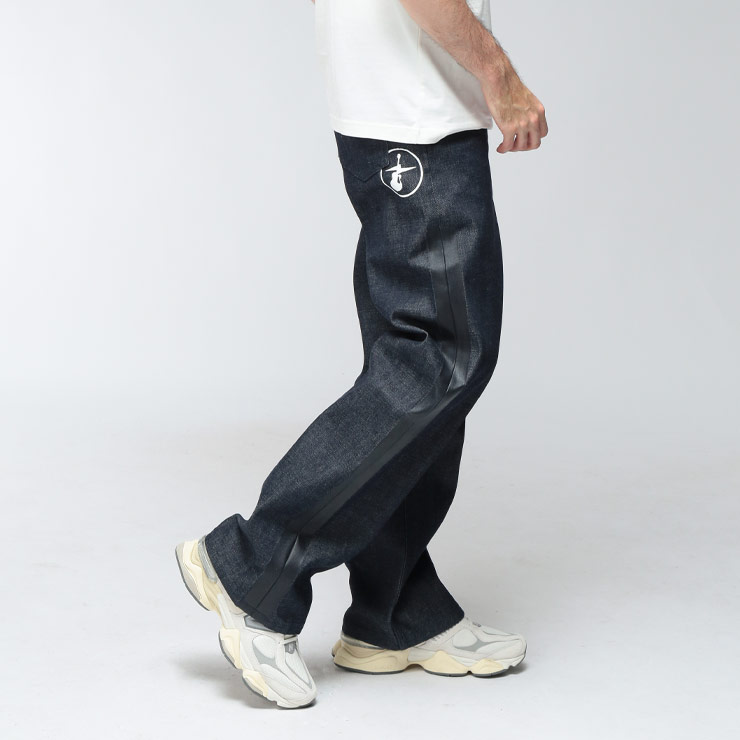 A.P.C.（アーペーセー） メンズ デニムパンツ ロゴ サイドラバーテープ