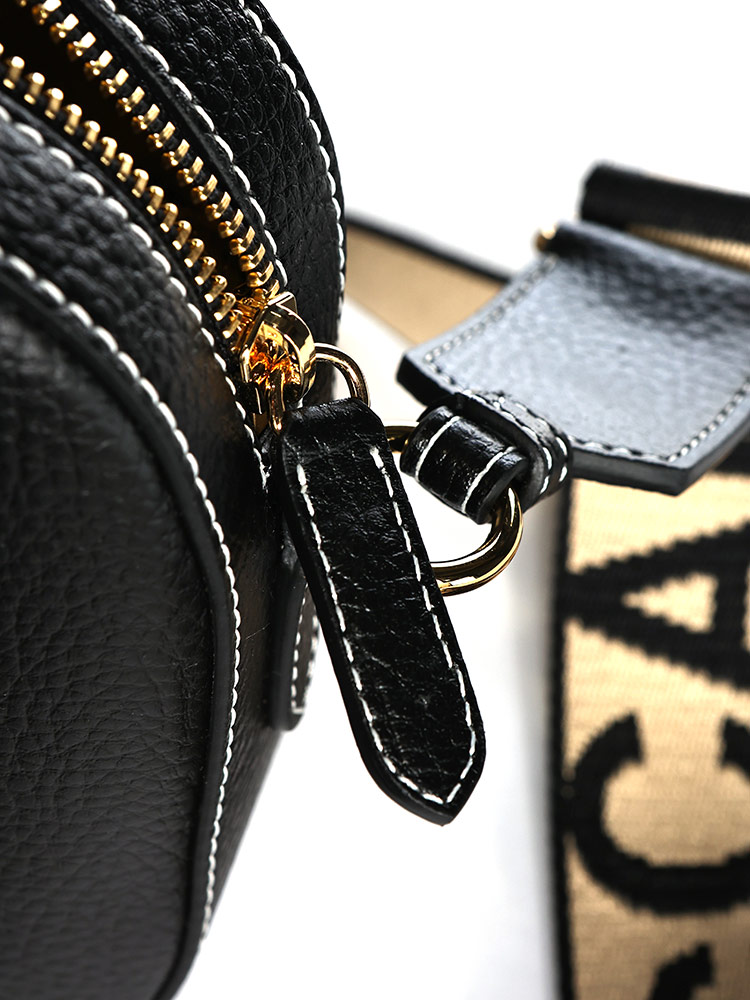 Stella McCartney（ステラ・マッカートニー） ショルダーバッグ SML