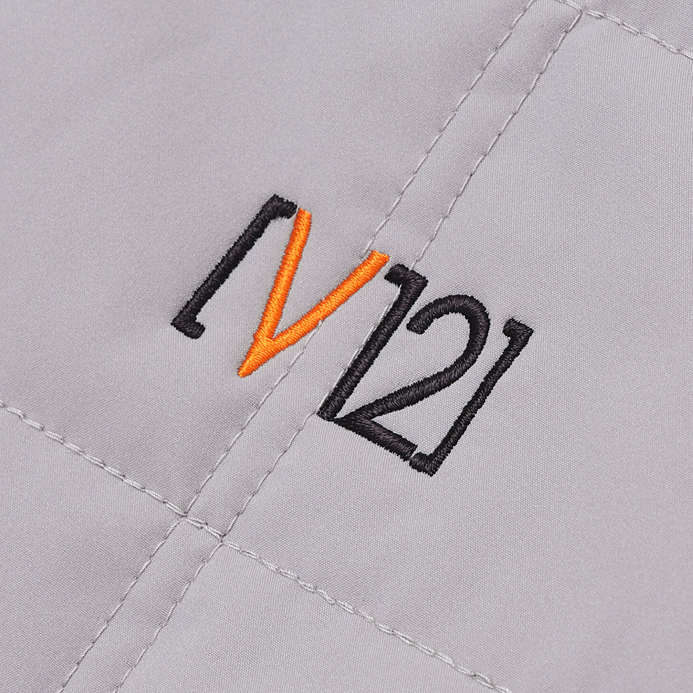 V12コラボ　キルティングジャケット