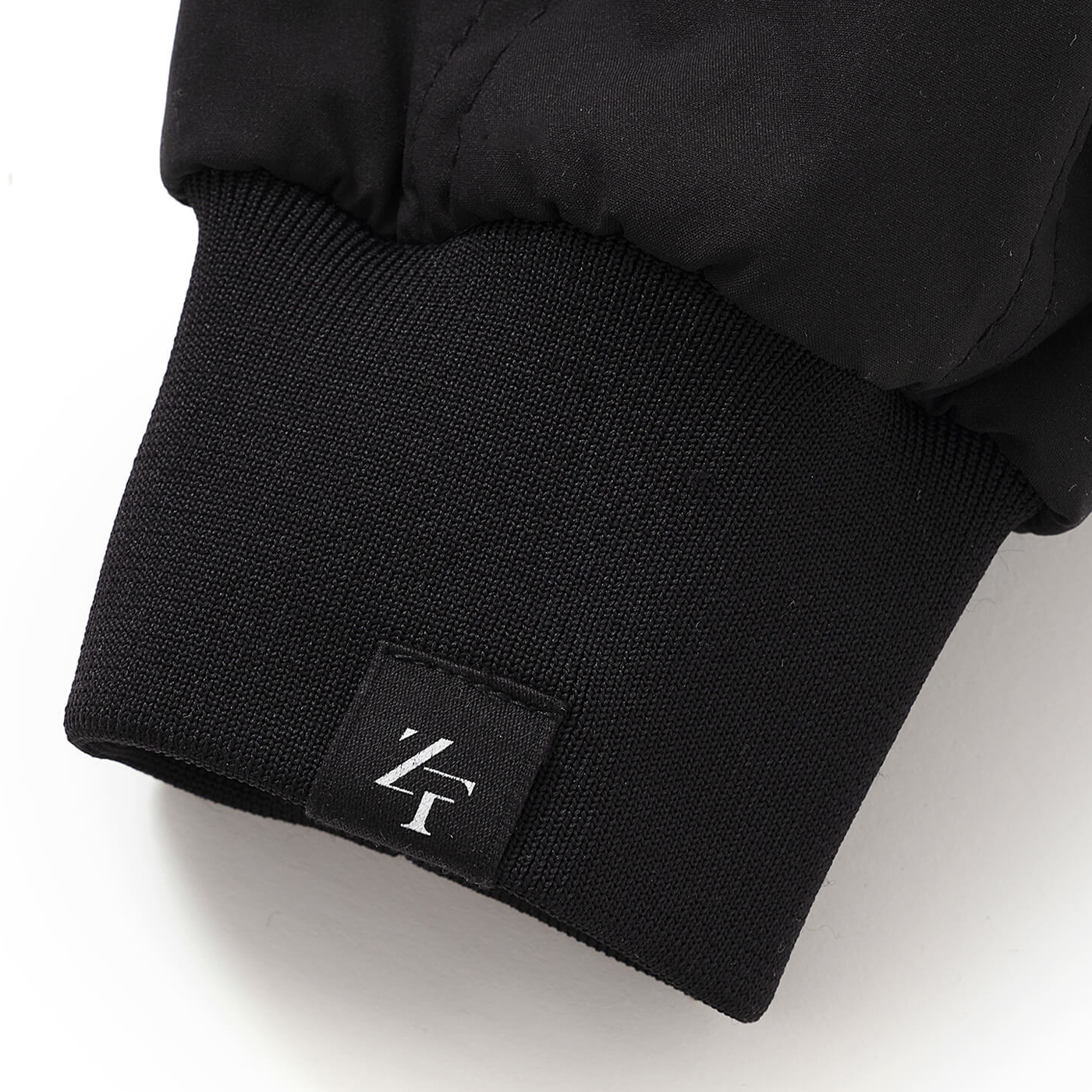 V12コラボ　キルティングジャケット