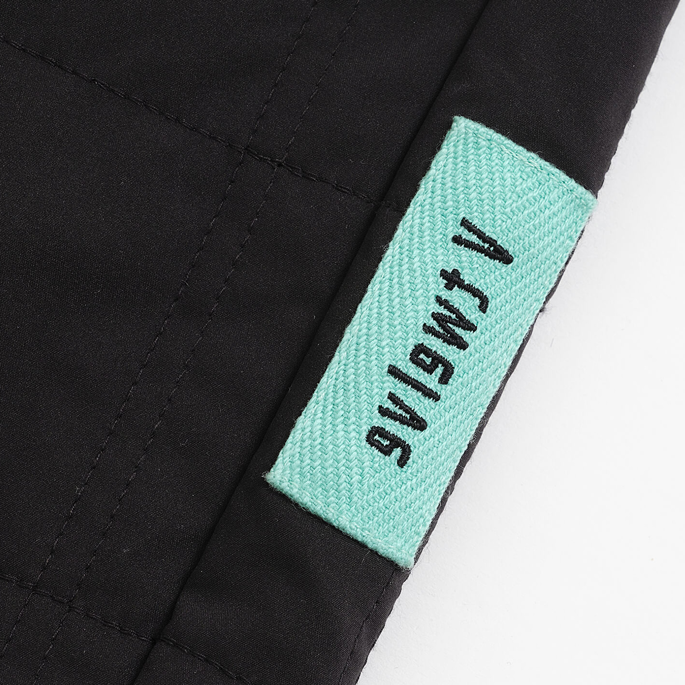 V12コラボ　キルティングジャケット