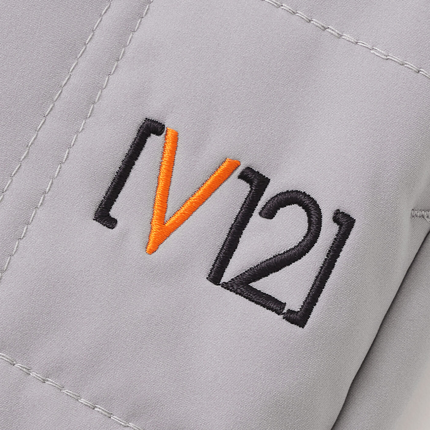 V12コラボ　キルティングジャケット