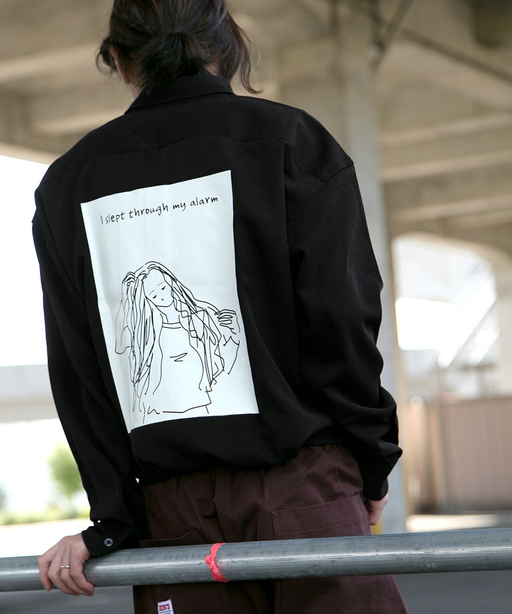 シャツ メンズ カジュアルシャツ 長袖 長袖シャツ バックイラスト バックプリント ビッグシャツ 21 16 Zip 通販 Paypayモール