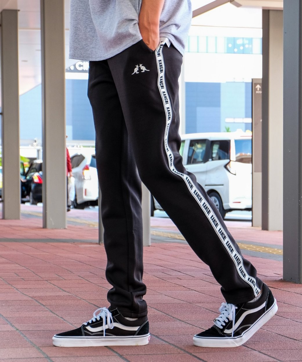 Kangol ジャージ メンズ サイドラインパンツ ジョガーパンツ ブランド コラボ トラックパンツ ストリート 秋 秋服 Kgsa Zi1805 Zip 通販 Paypayモール