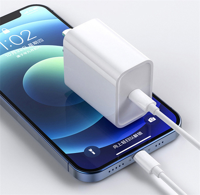 20w 急速充電器　iPhone PD電源アダプタ PD充電器 iPhone AC 20W アダプター TypeC 電源 コンセント アダプタ